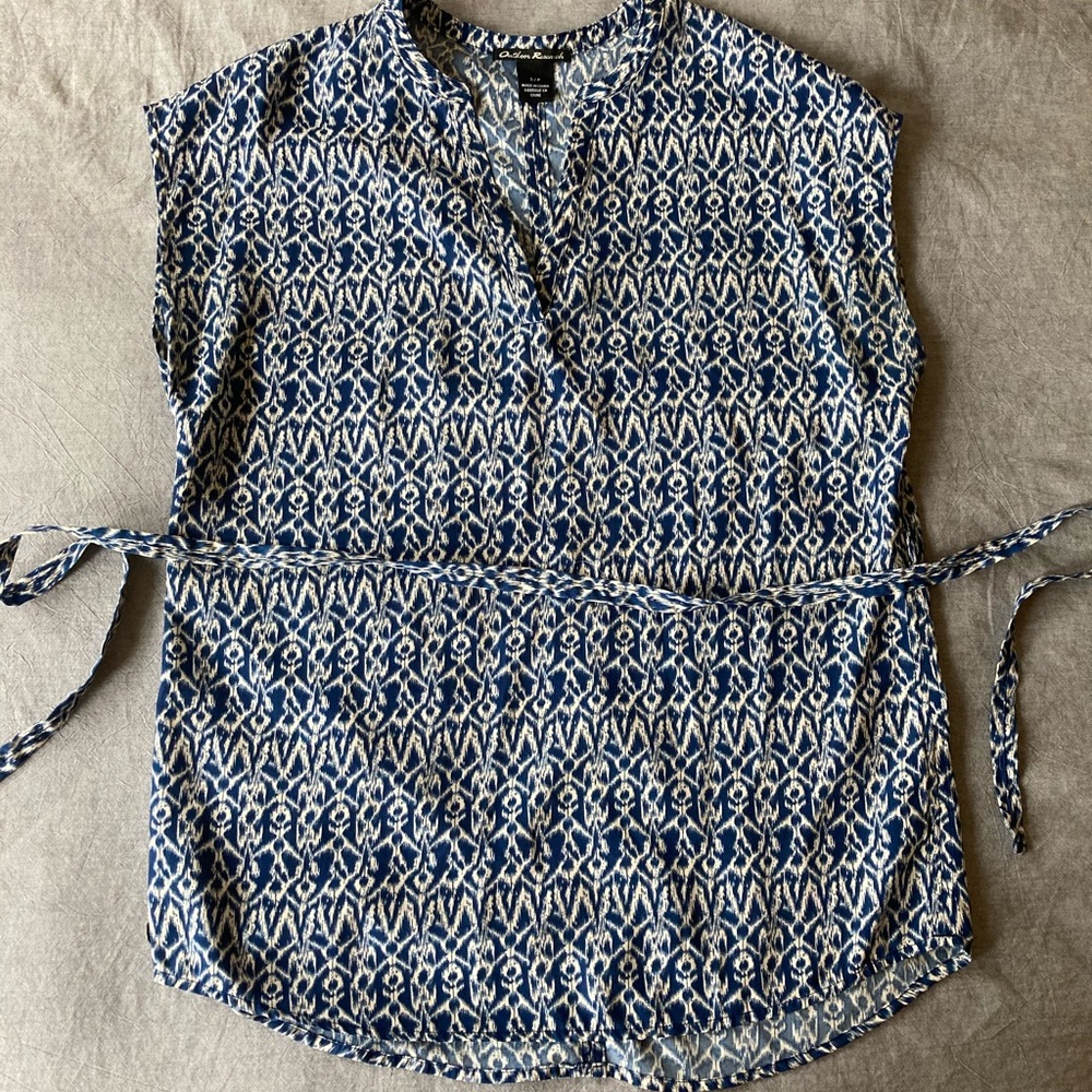 NWOT Outdoor Research Top